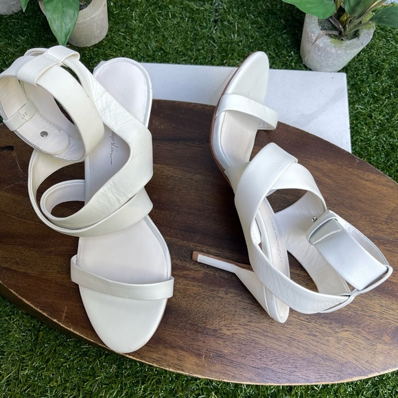 3.1 Phillip Lim Women's White Leather Sandals - UK 38.5 US 8.5 - Picture 7 of 10